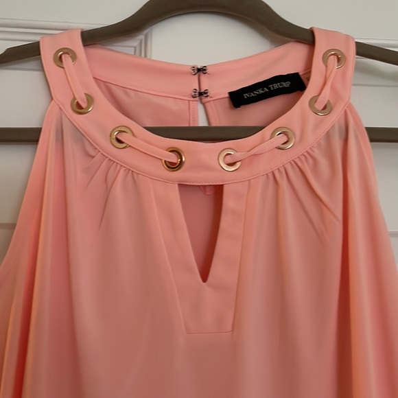 Ivanka Trump business tank, coral pink, size small. - Picture 2 of 2